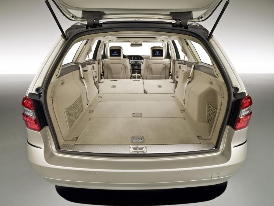  Mercedes-Benz E-Class Estate 2009 года  (фото 11 из 49)
